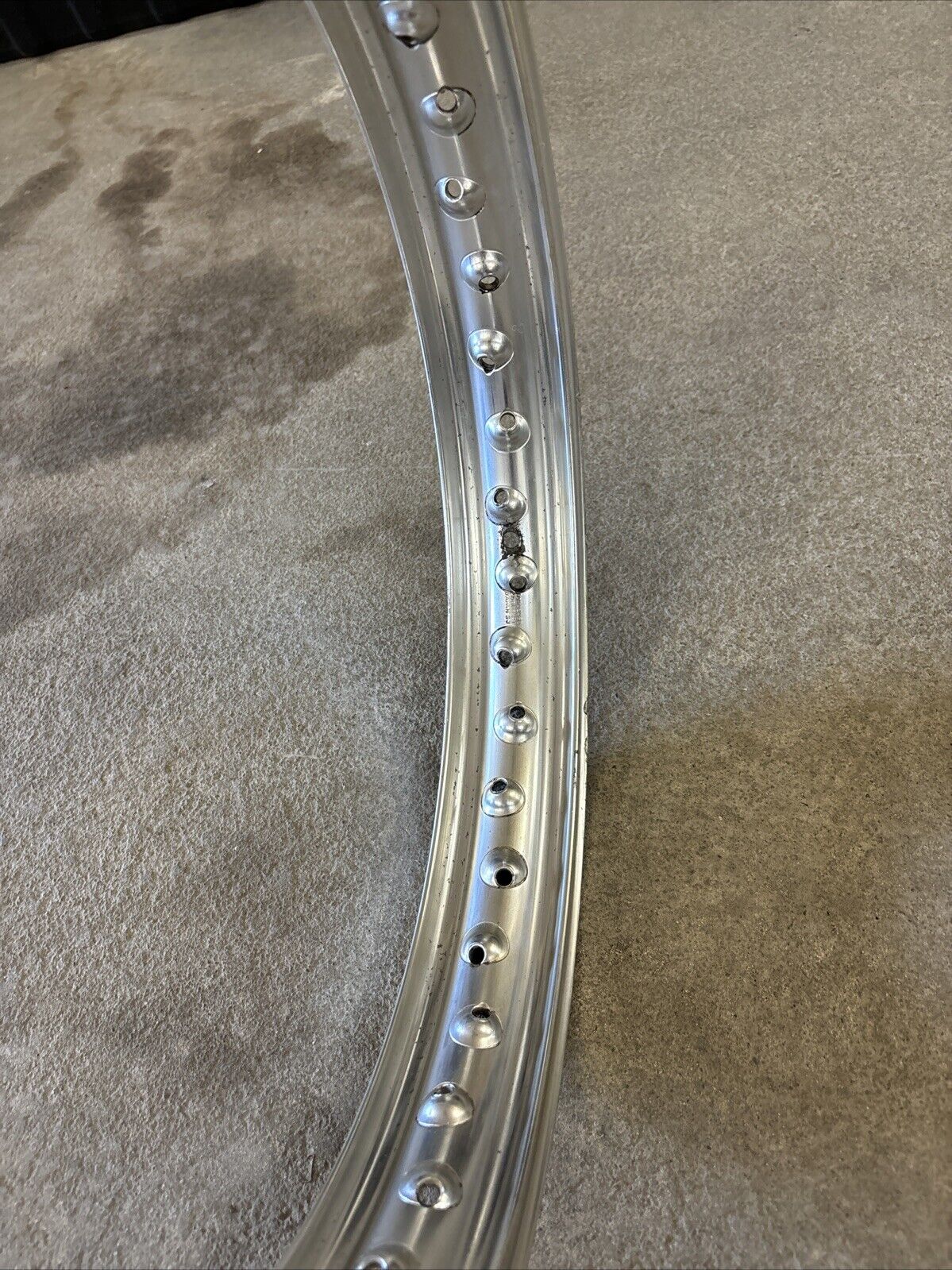 Yamaha TX650 TX750 XS650 REAR RIM 2.15X18 94421-18146-00 YB3