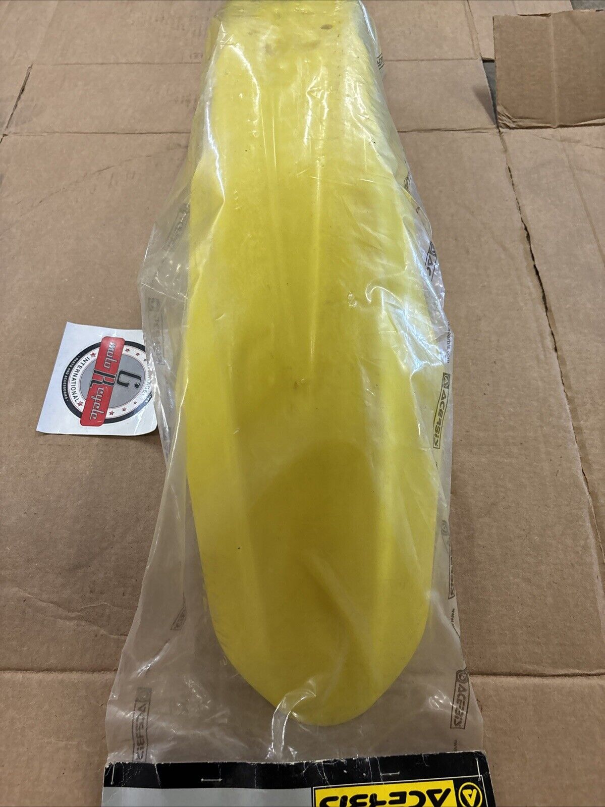 NOS ACERBIS RM125 RM250 FRONT FENDER YELLOW 15836637 8366