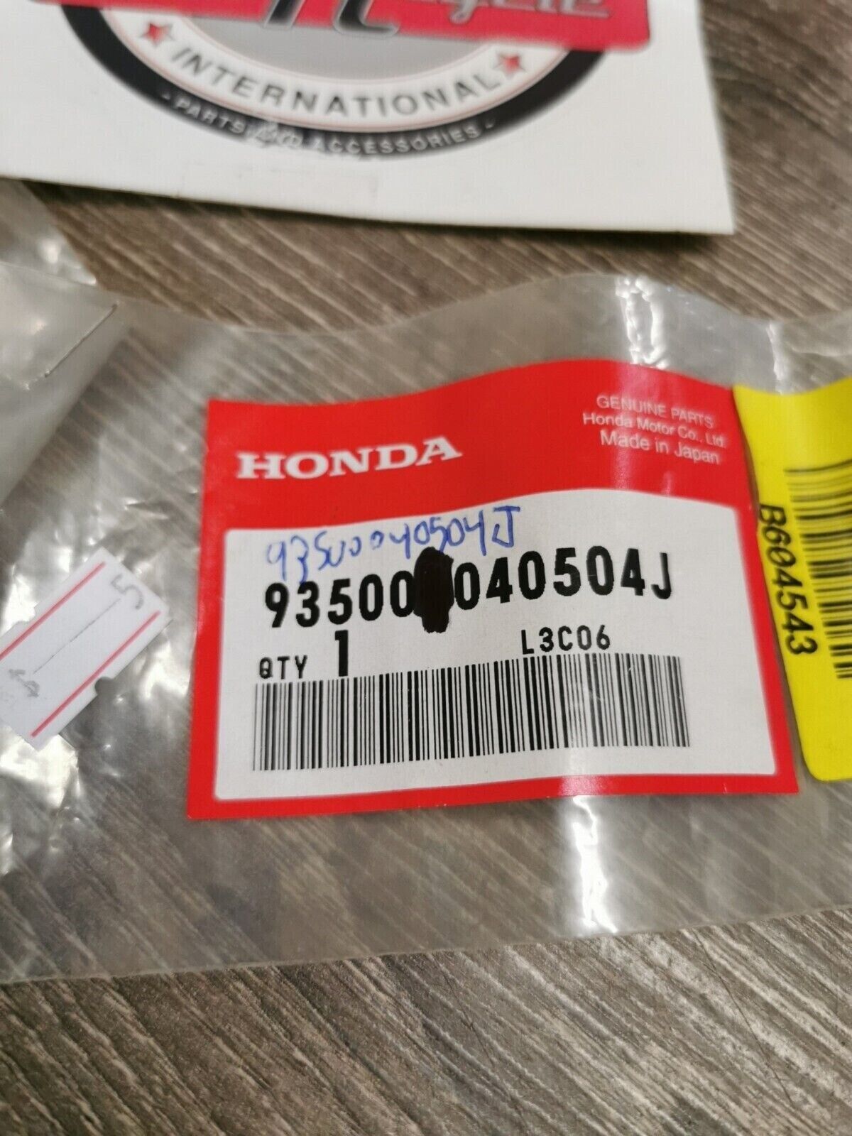 NOS HONDA SCREW CROSS 4X50 93500040504J H51