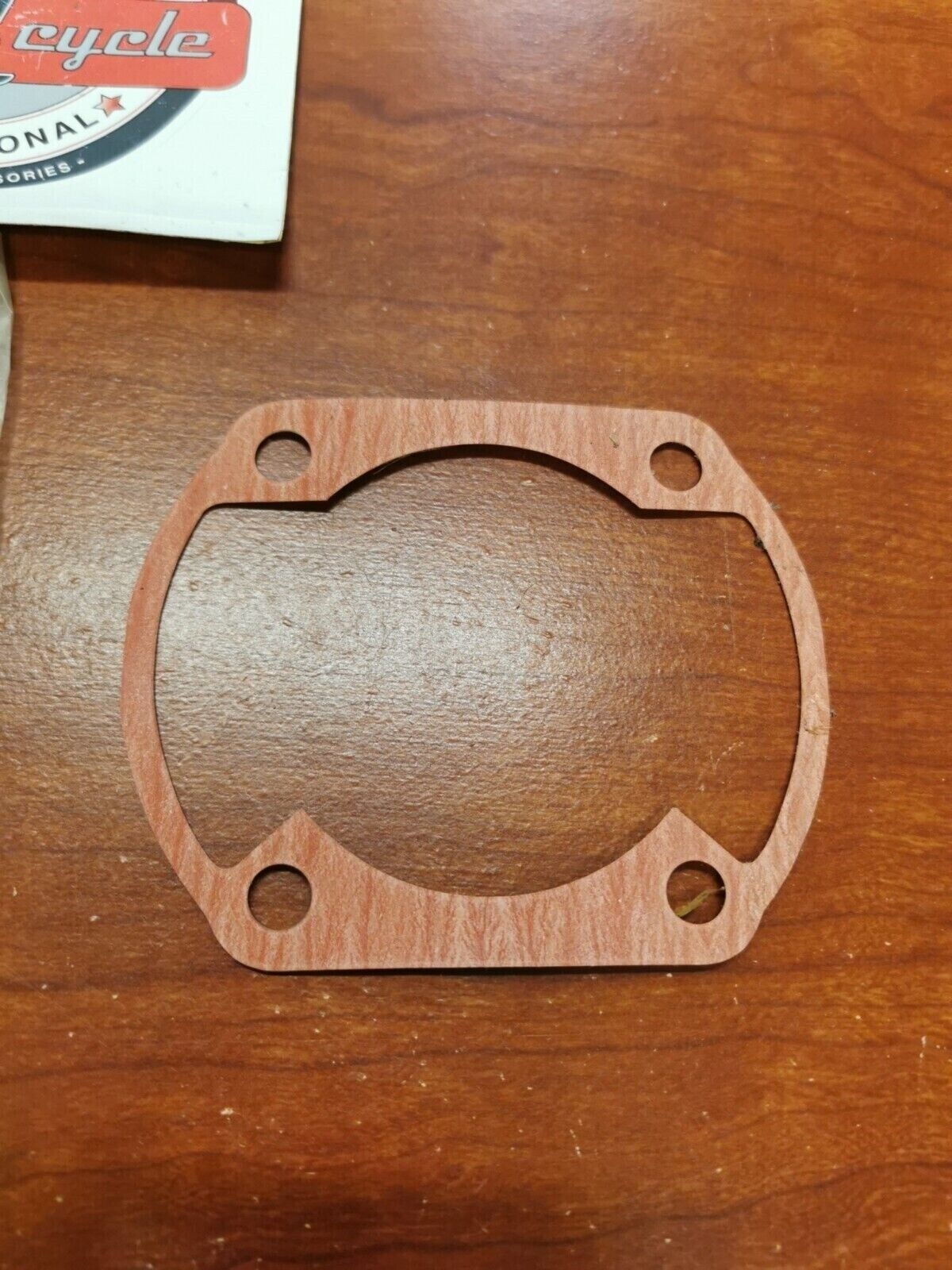 NOS Yamaha GP338 GPX338 CYLINDER GASKET 846-11351-01-00 SUB. 846-11351-02-00 Y95