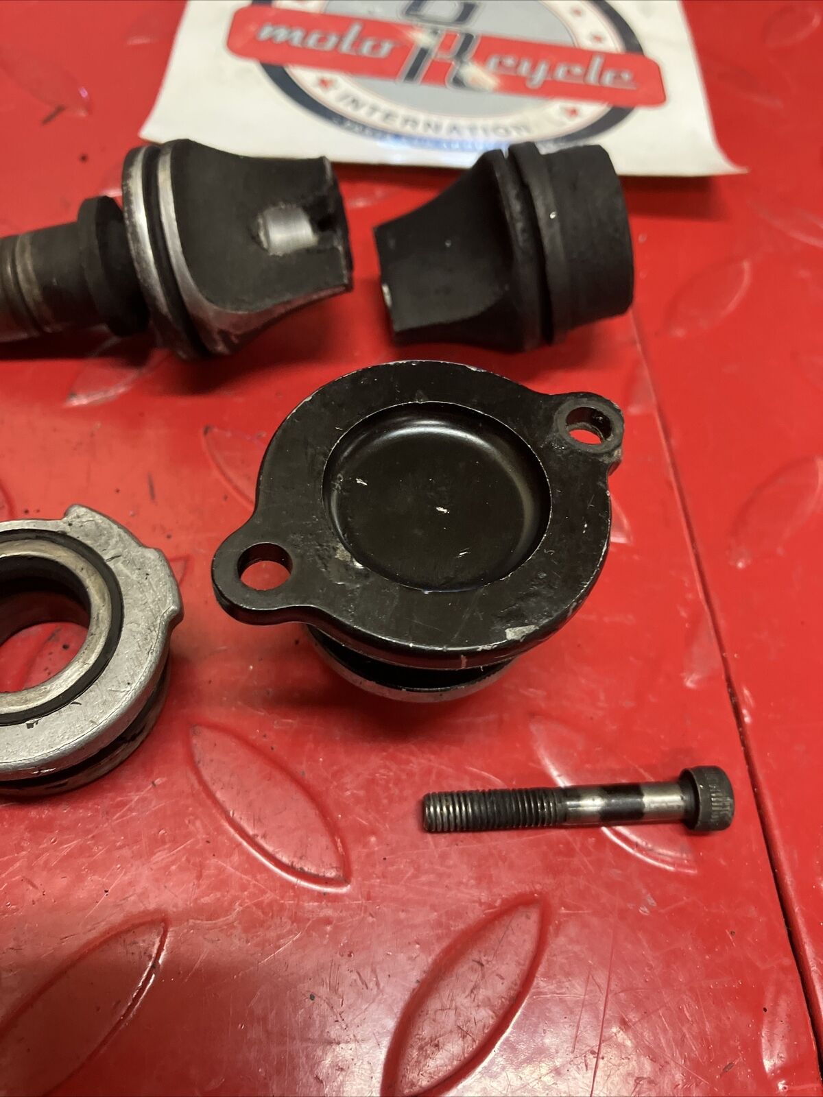 Yamaha YZ125 1983 exhaust power valve holder