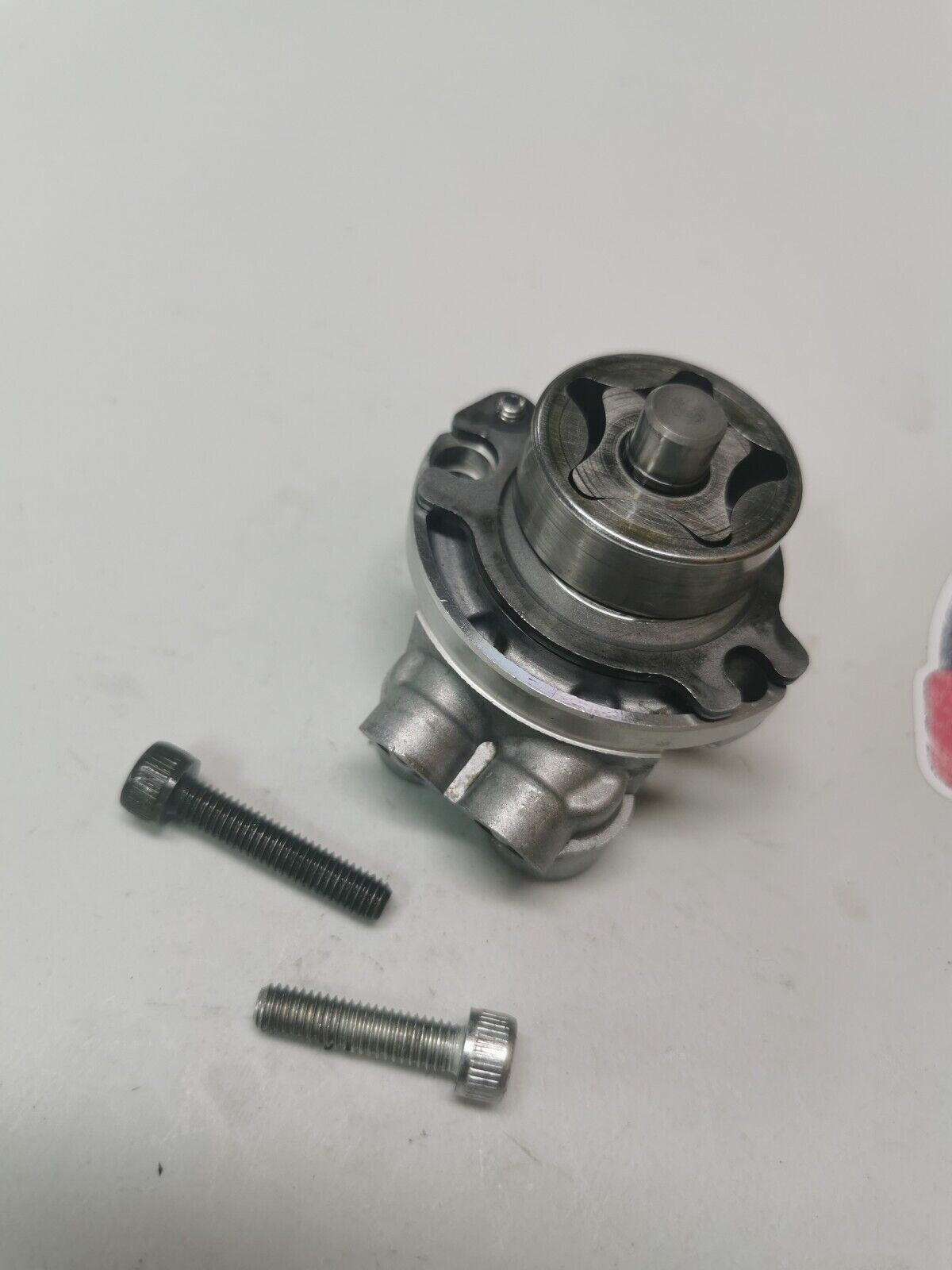 Yamaha YZ250F 2008 oil pump gear housing WR250F 2