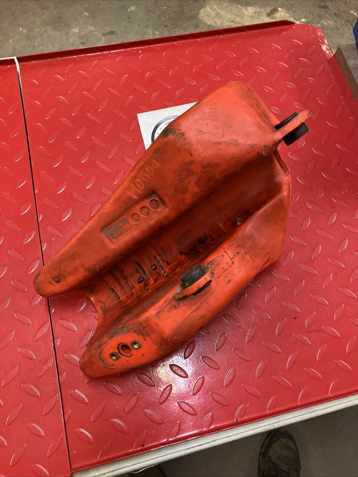 Honda CR80R 1984 fuel tank gas petrol reservoir 1983 2