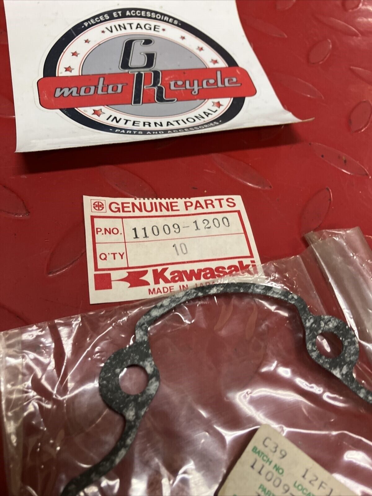 NOS KAWASAKI KX80 KDX80 CYLINDER BASE GASKET 11009-1200 K21