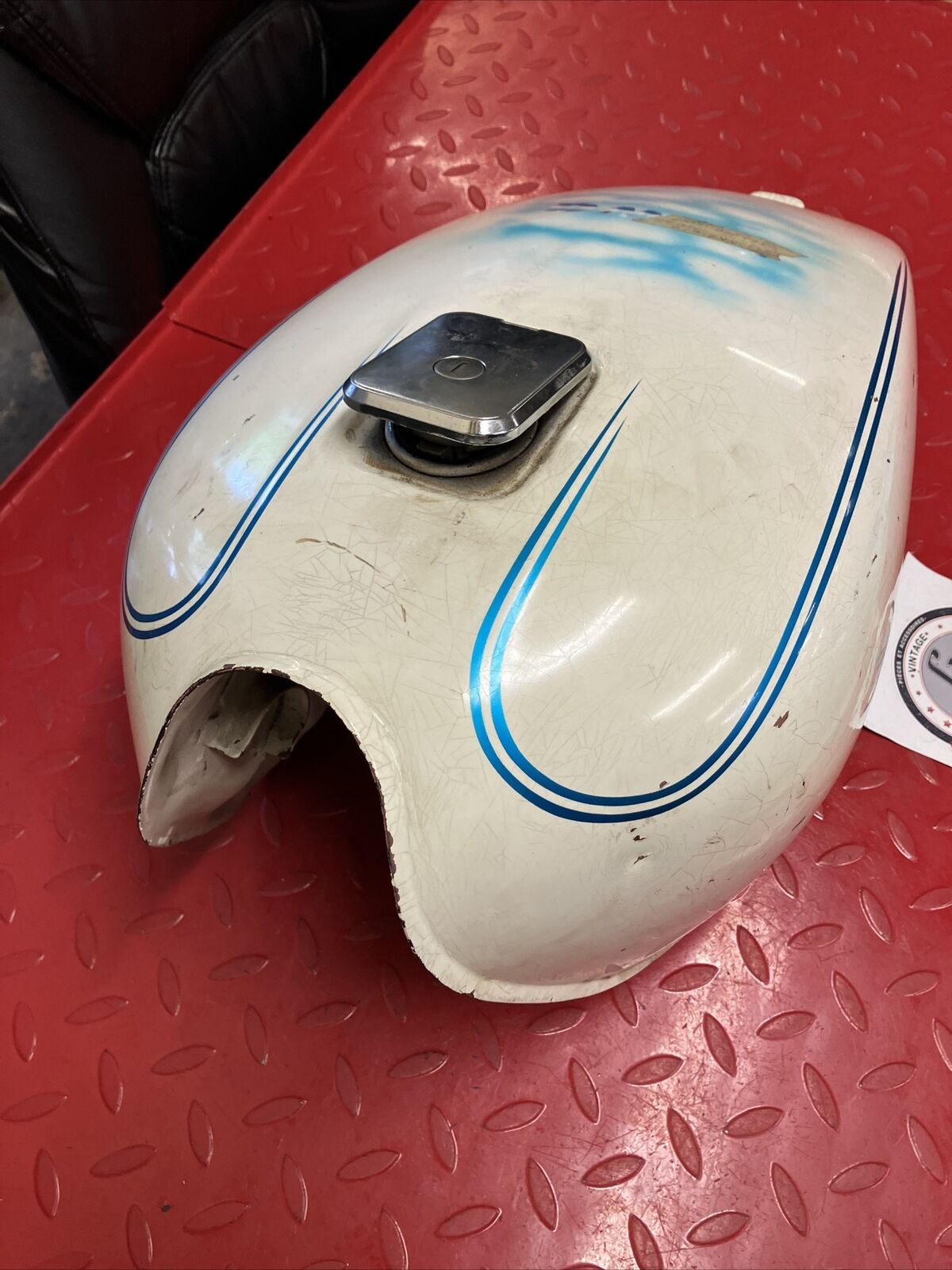 Kawasaki KZ750 1984 Fuel tank gas petrol reservoir PETCOCK NOT INCLUDED