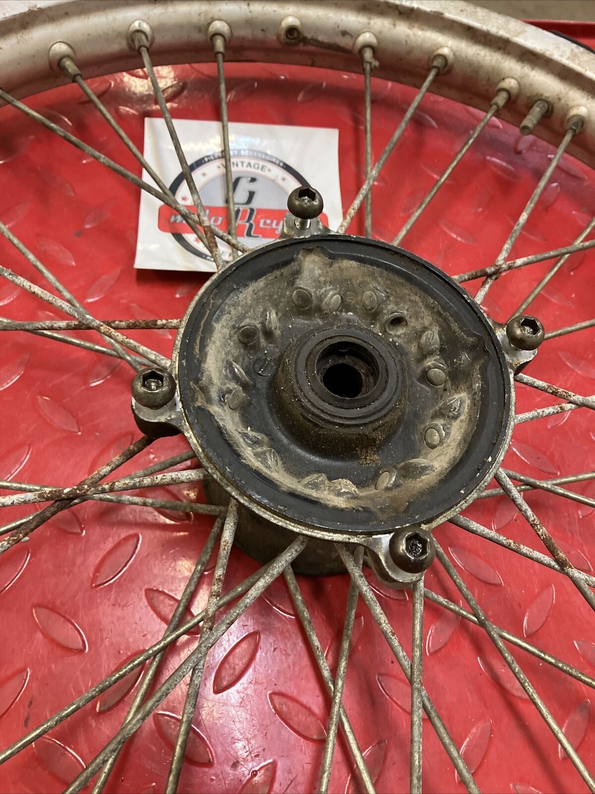 Honda CR250R 1984 Front wheel rim hub CR125R CR500R