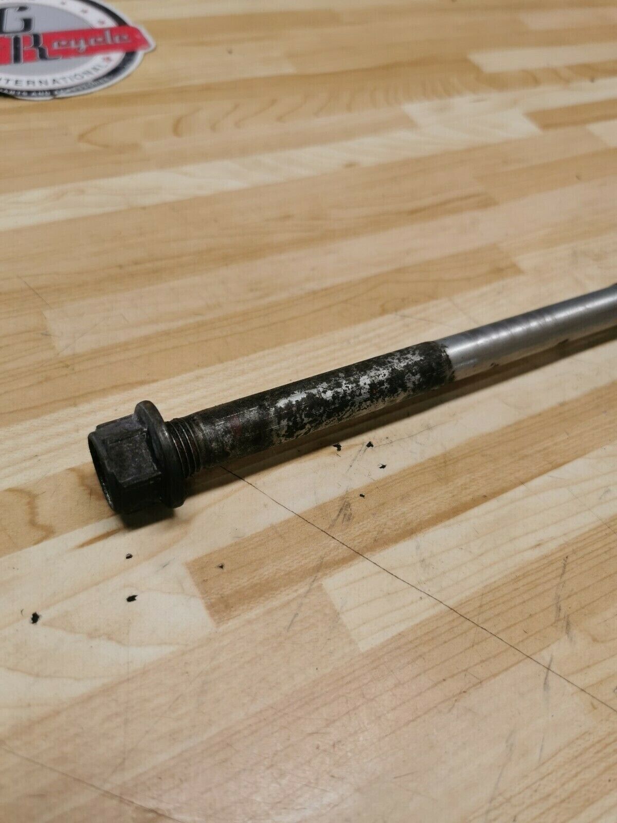 Honda XL200R 1984 swingarm swing arm pivot bolt axle shaft 1983