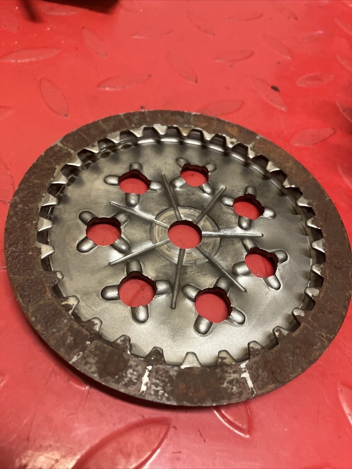 Suzuki RV125 1975 clutch basket hub pressure plate assembly