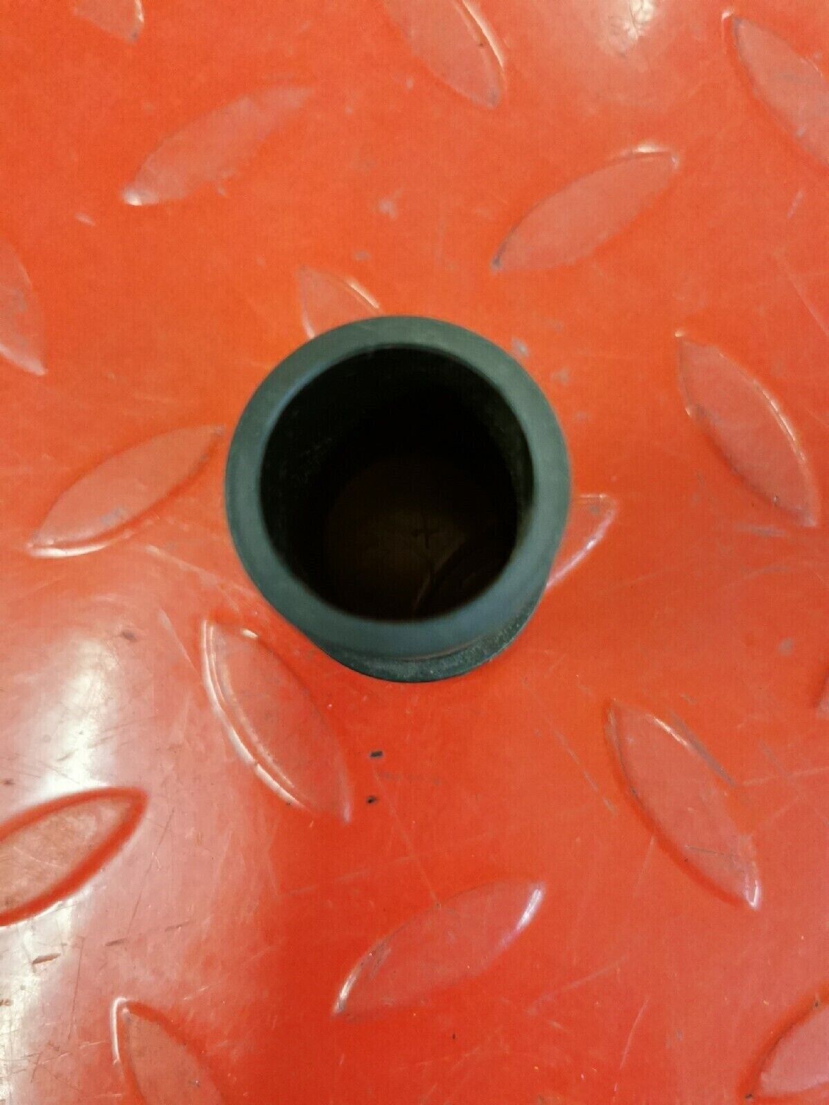 NOS YAMAHA DT1 YR2  TZ350 RD400 TR2  BUSH SPECL NYLON  90386-22018-00 Y52