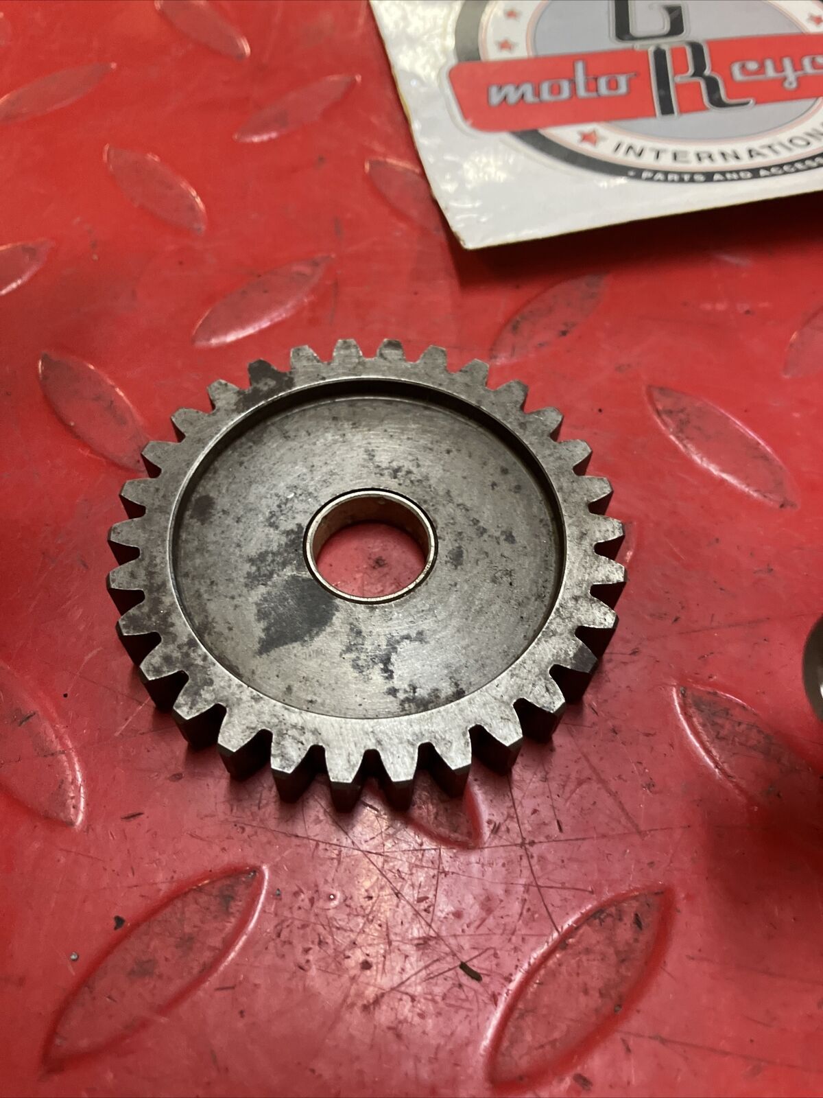 Kawasaki KX125 1983 kickstarter kick starter idle gear shaft spindle 59051-1036