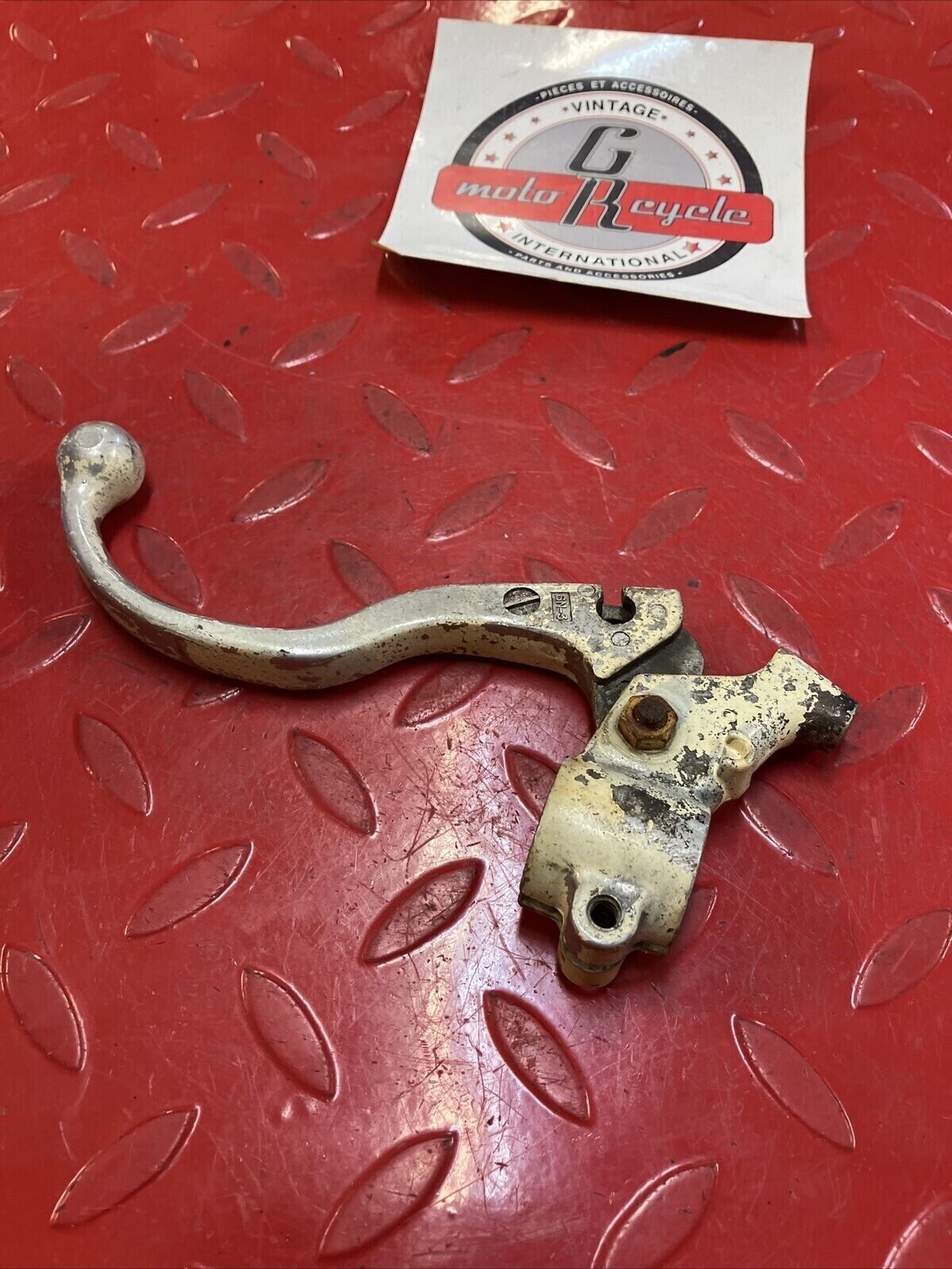 Can-Am Qualifier 250 1977 front brake lever holder handle perch