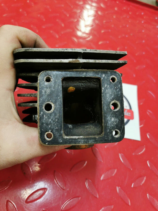 Yamaha RD125 1975 1976 left cylinder jug barrel 43mm STD T