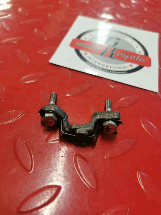 Honda CR125R 1982 kickstarter spindle stopper retainer plate 28262-KA3-000 81 3