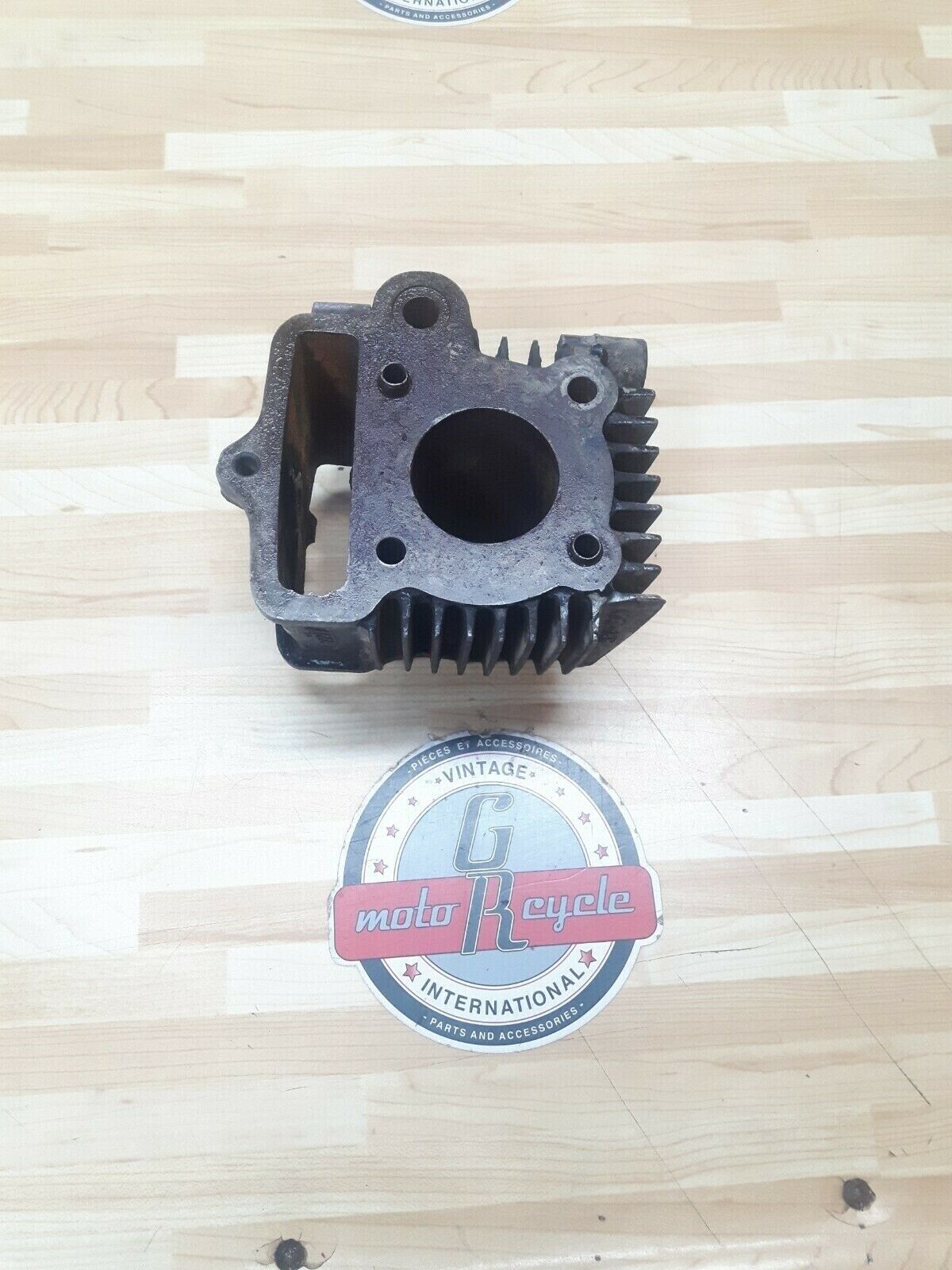 Honda z50 cylinder jug barrel 39mm 12101-041-030 12101-041-040