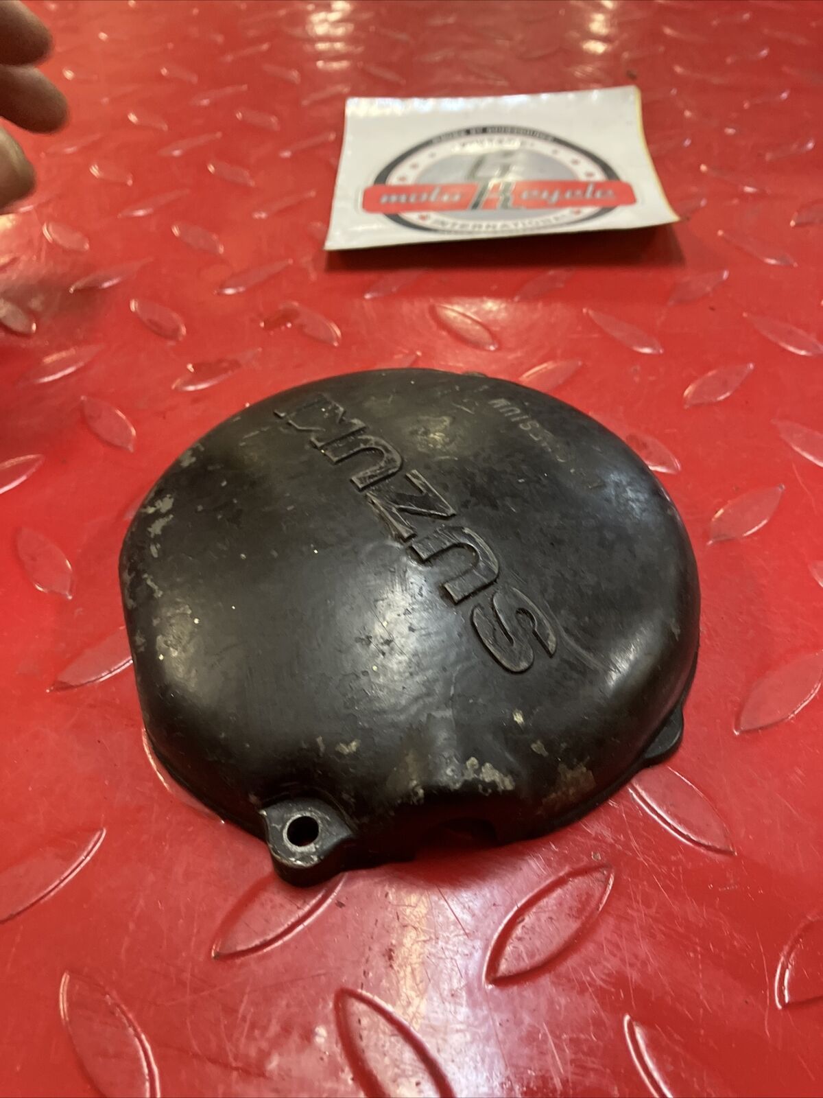 Suzuki RM125 1982 left crankcase stator magneto cover