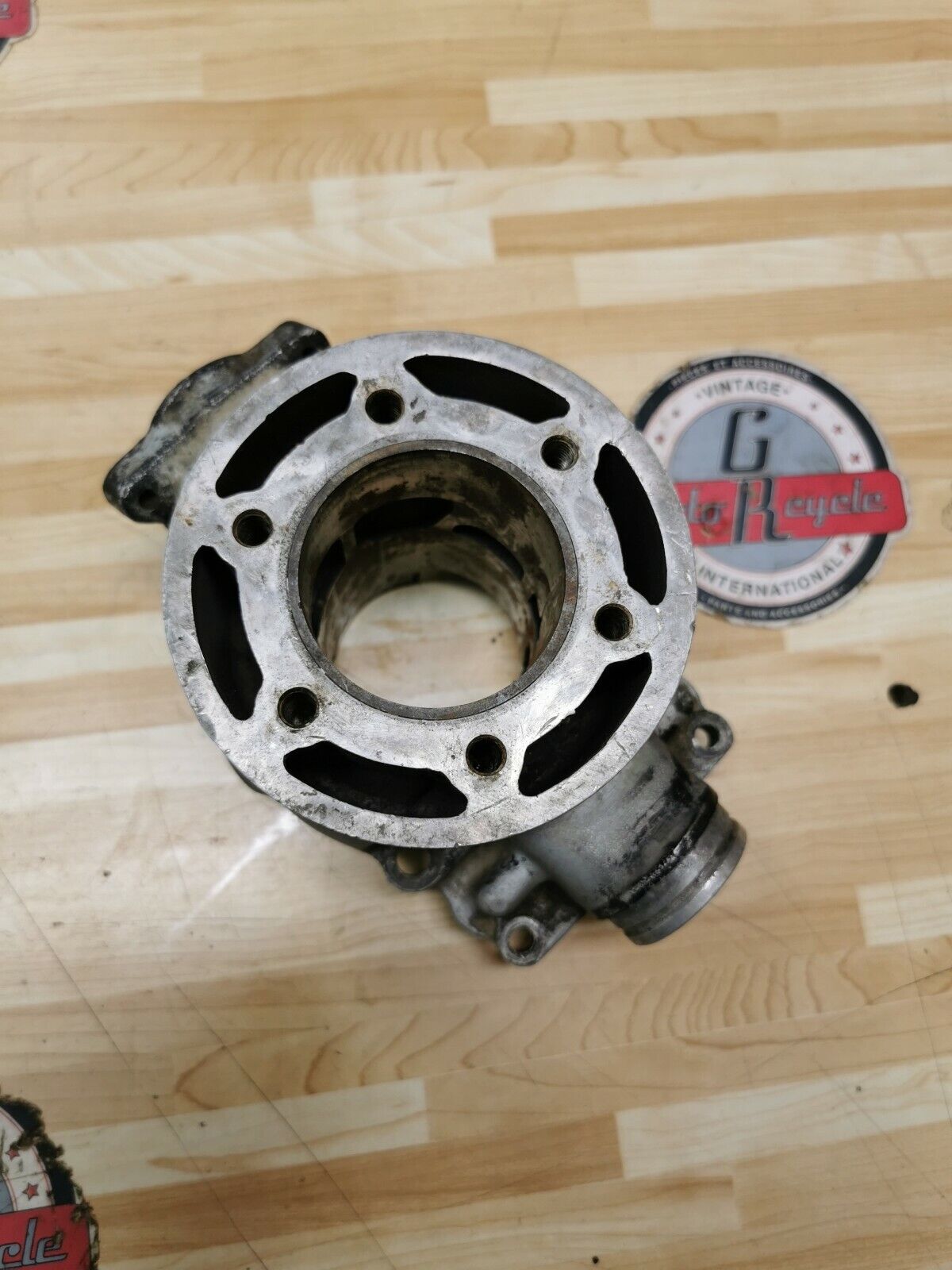 Suzuki RM125 1981 cylinder jug barrel