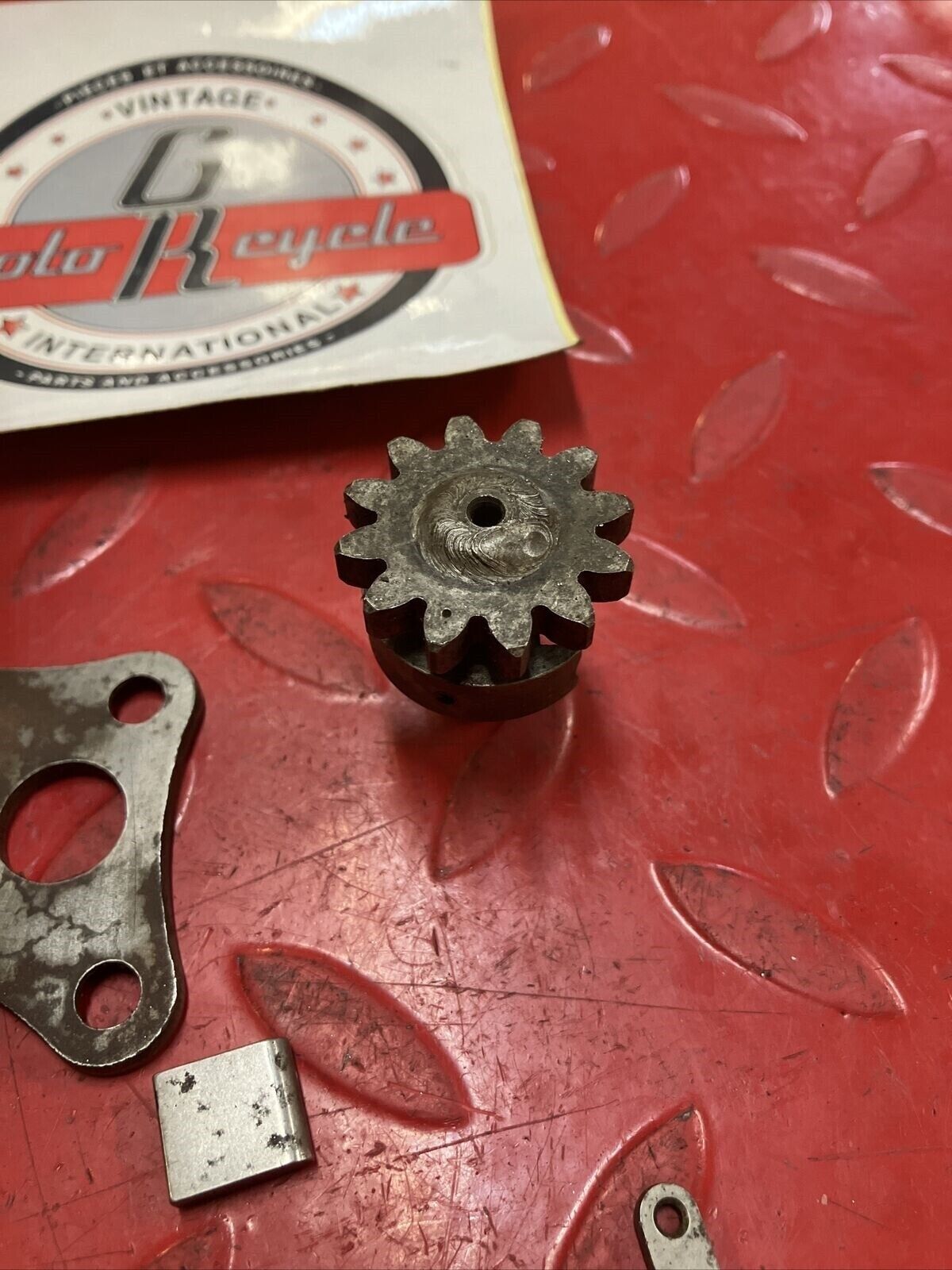 Kawasaki KX125 1983 transmission gearshift gear shift drum ratchet 13216-1020