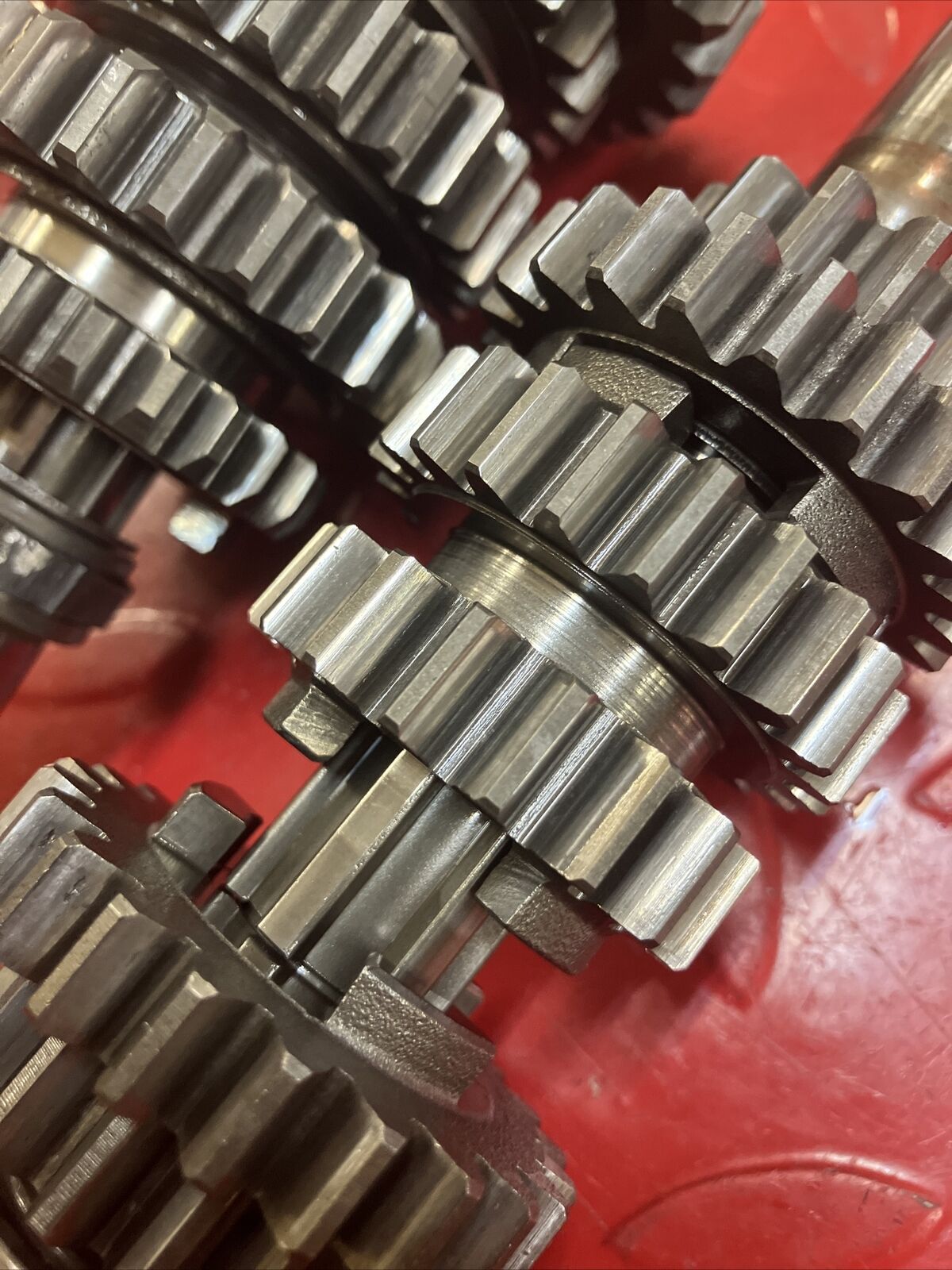 Suzuki RM125 1980 transmission mainshaft countershaft main counter shaft gear