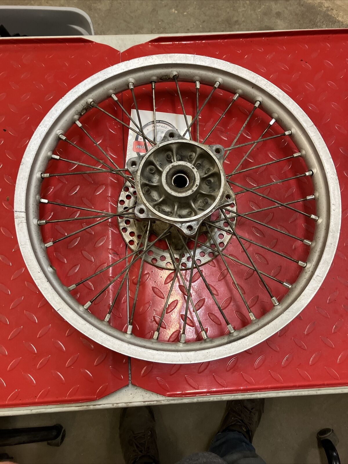 Suzuki RM125 1993 rear wheel hub rim spoke