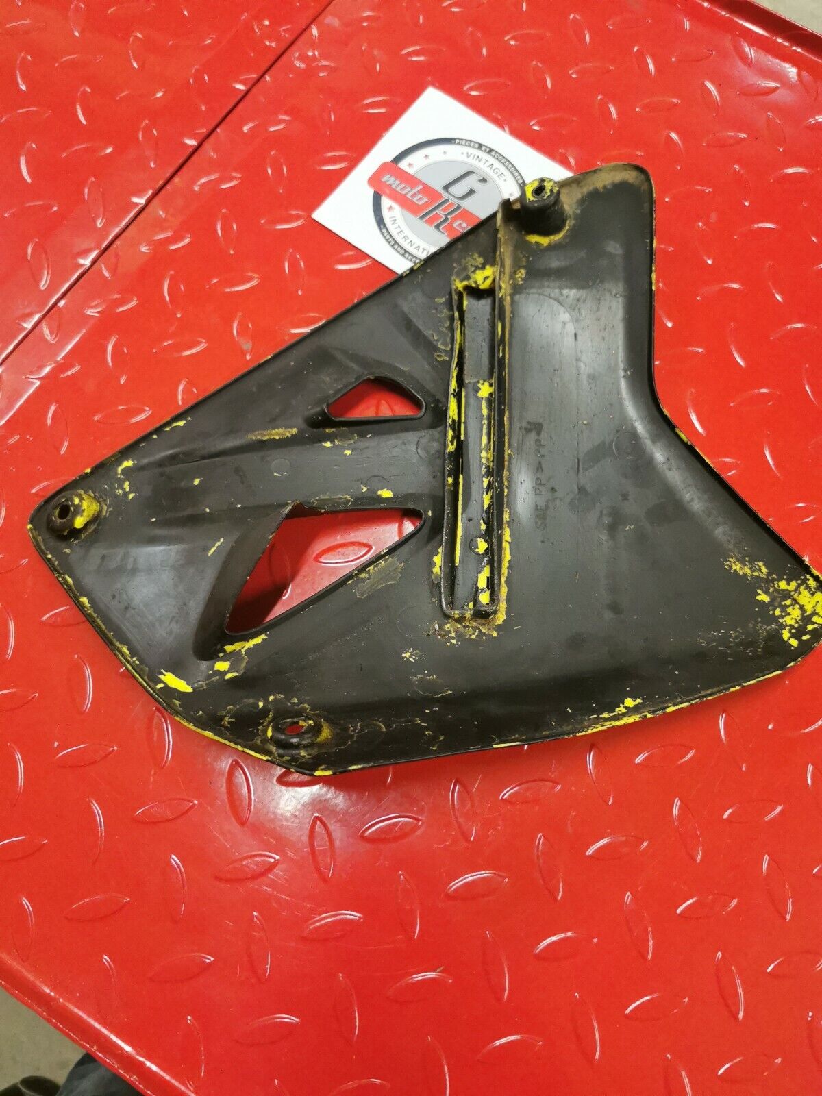 Suzuki RM250 2003 right side fuel tank radiator cover shroud RM125 2002 2004