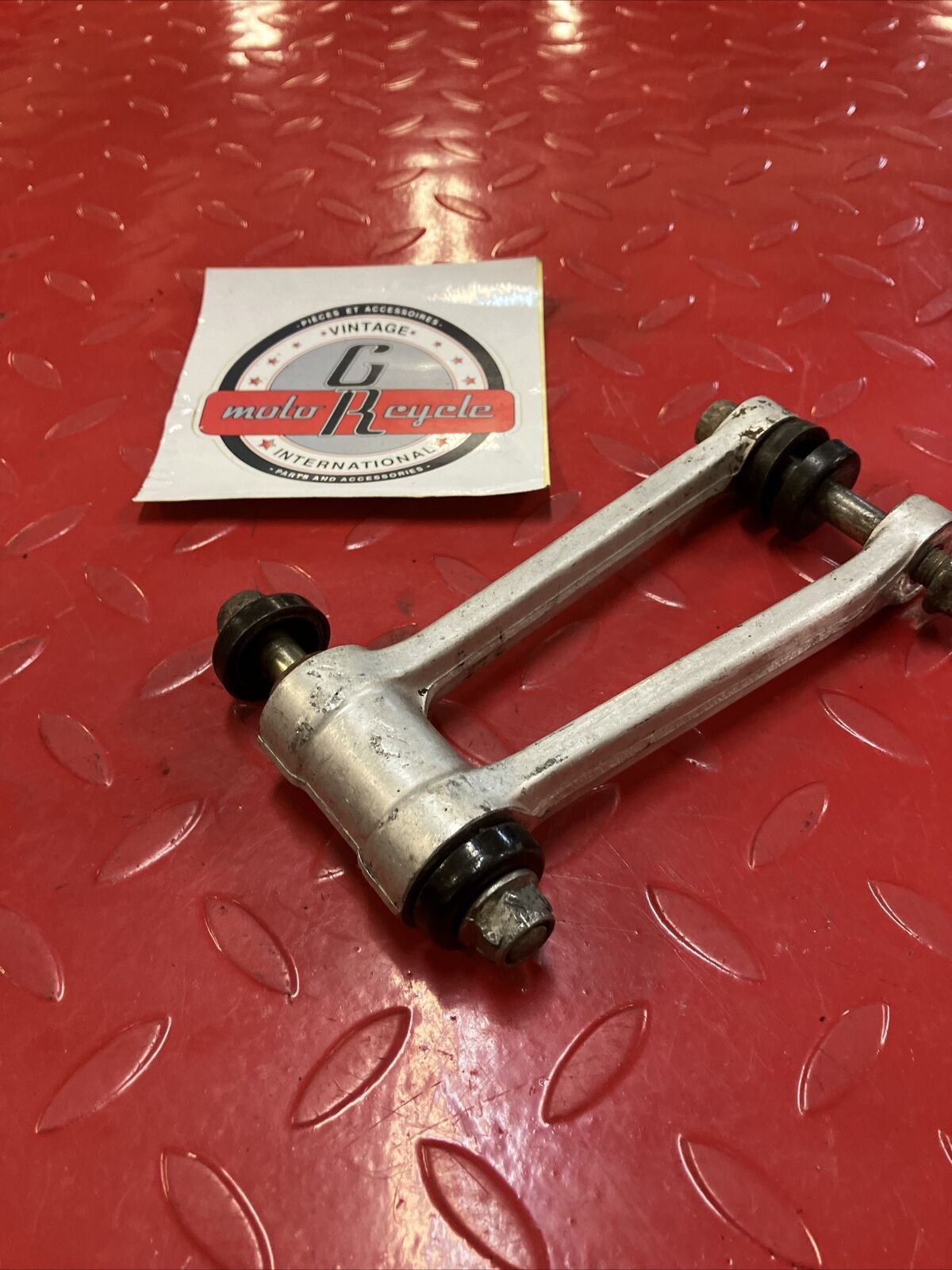 Honda CR250R 1984 rear shock linkage connecting rod CR125R CR500R