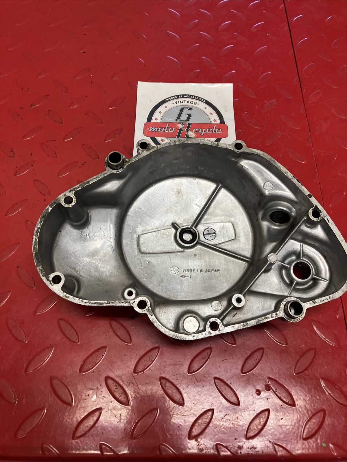 Suzuki RV125 1973 right crankcase clutch cover TC125