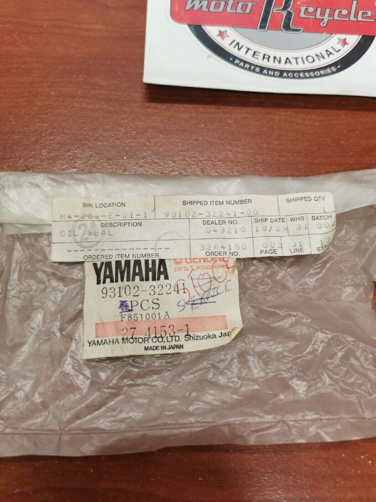 NOS Yamaha CV80 CV50 OIL SEAL 93102-32241-00 Y71