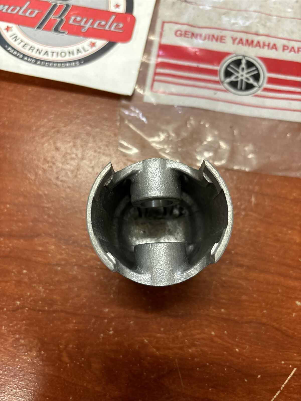 NOS Yamaha 1969 1970 HT1 PISTON O/S 0.50 276-11636-00-00 Y176