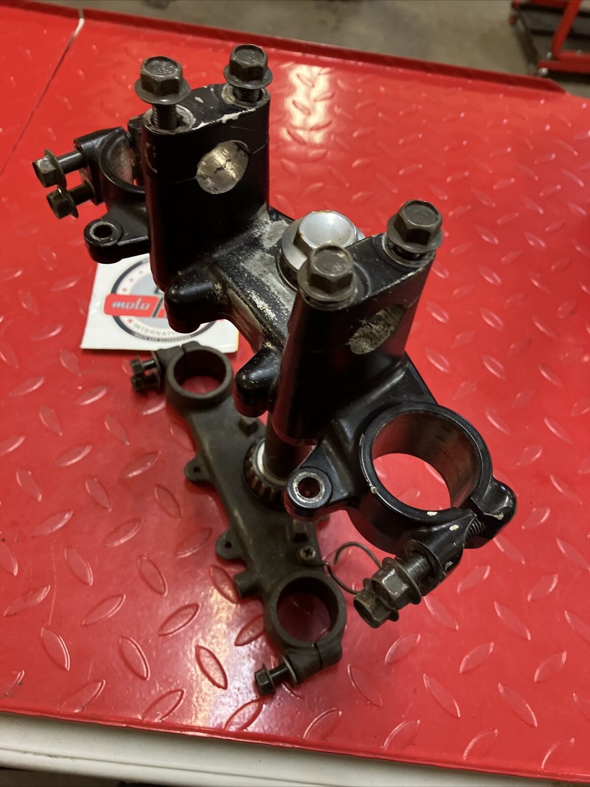 Yamaha DT200 1984 triple clamp tree steering stem crown top bridge