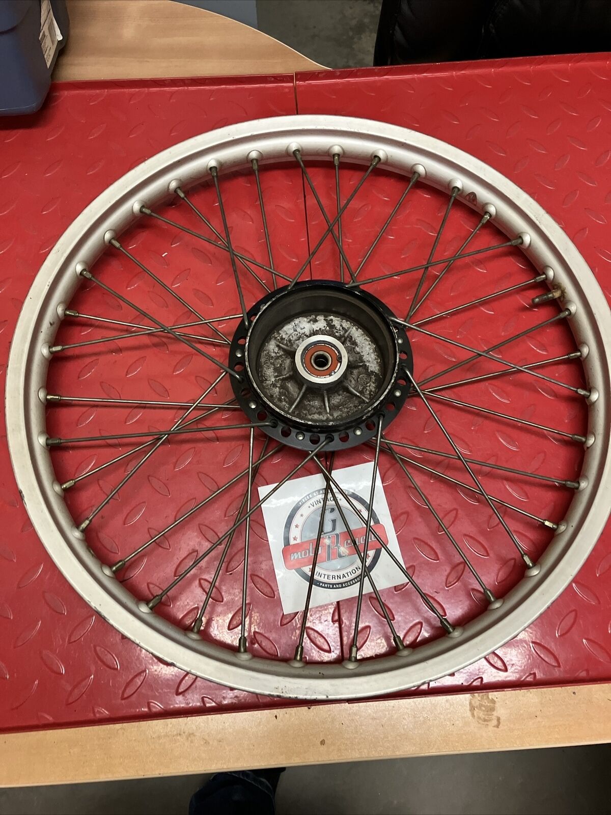 Kawasaki KX125 1980 front wheel hub rim
