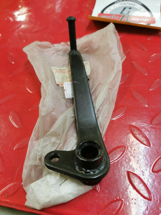 NOS Yamaha YTM200 PEDAL SHIFT 21V-18111-10-00 Y25