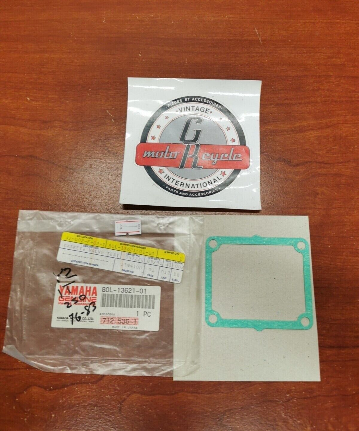 NEW NOS Yamaha PZ480 SR540 VT YZ125 IT490 VALVE SEAT GASKET 80L-13621-01-00 Y95