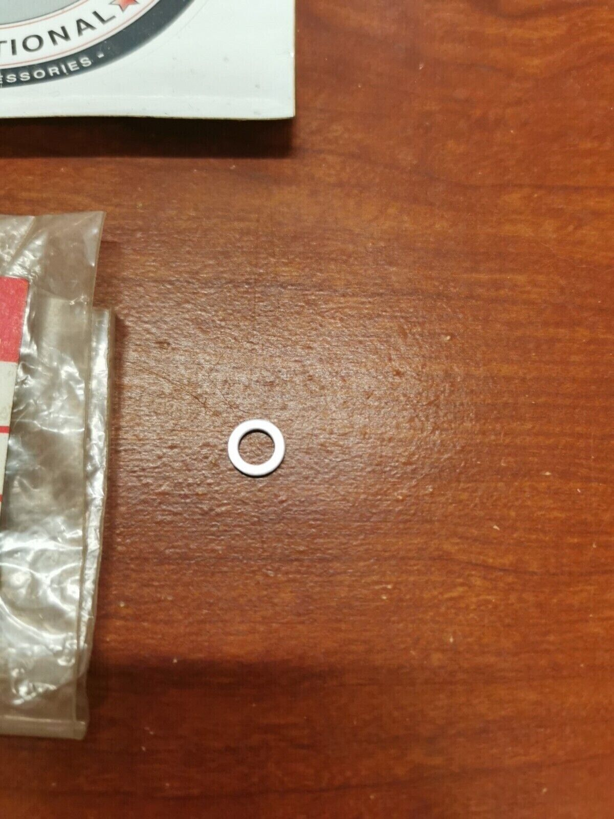 NOS Suzuki DS100 DS125 PILOT AIR SCREW WASHER 13291-41640 SUB. 13606-18E00 S17