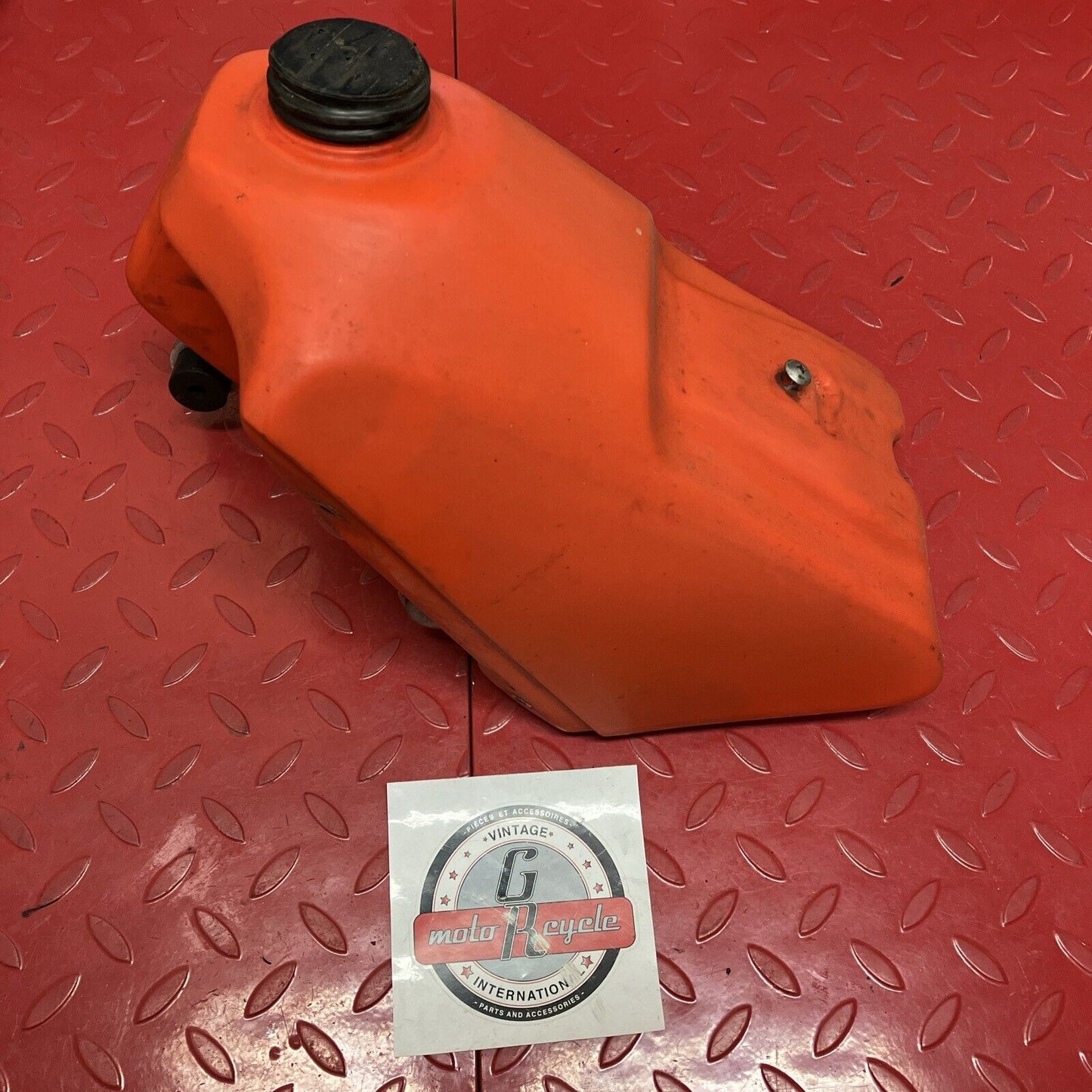 Honda CR80R 1986 fuel tank gas petrol reservoir
