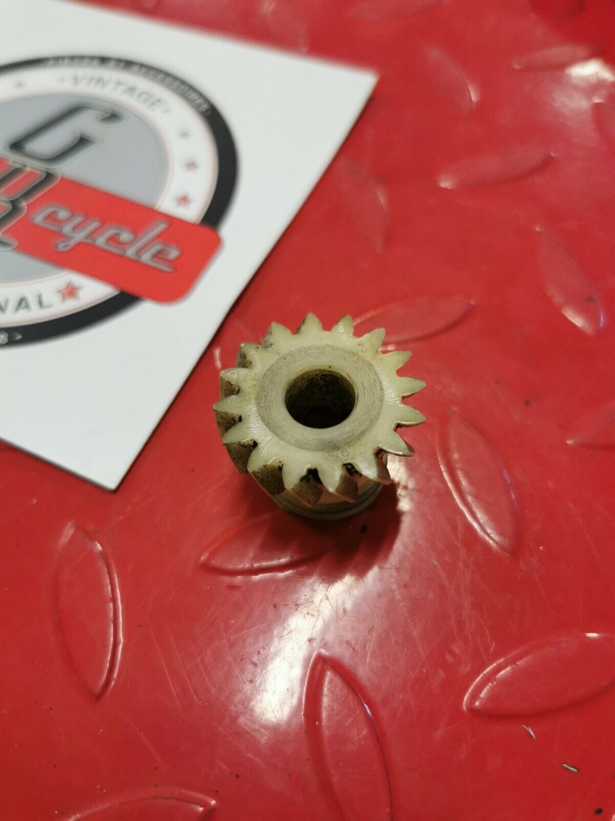 Yamaha DT125 1978 tachometer tach meter drive gear DT175 1980 1979 1981
