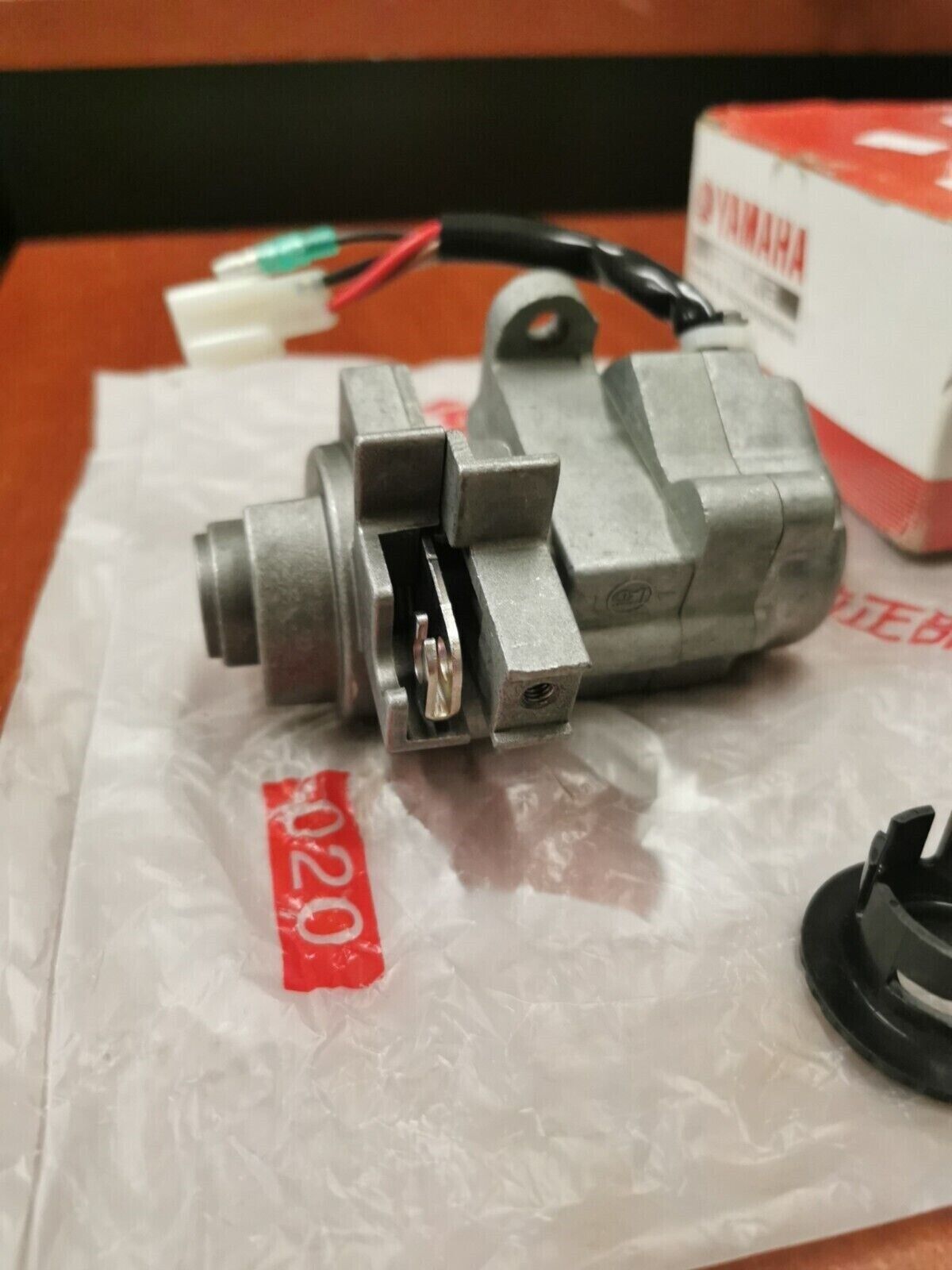 NEW Yamaha YW50 MAIN SWITCH STEERING 5PJ-H2501-00-00 Y85