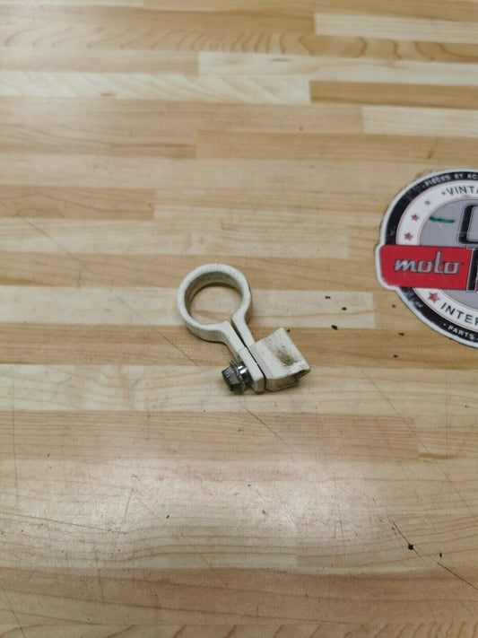 Suzuki RMZ450 2006 front brake hose guide bracket holder