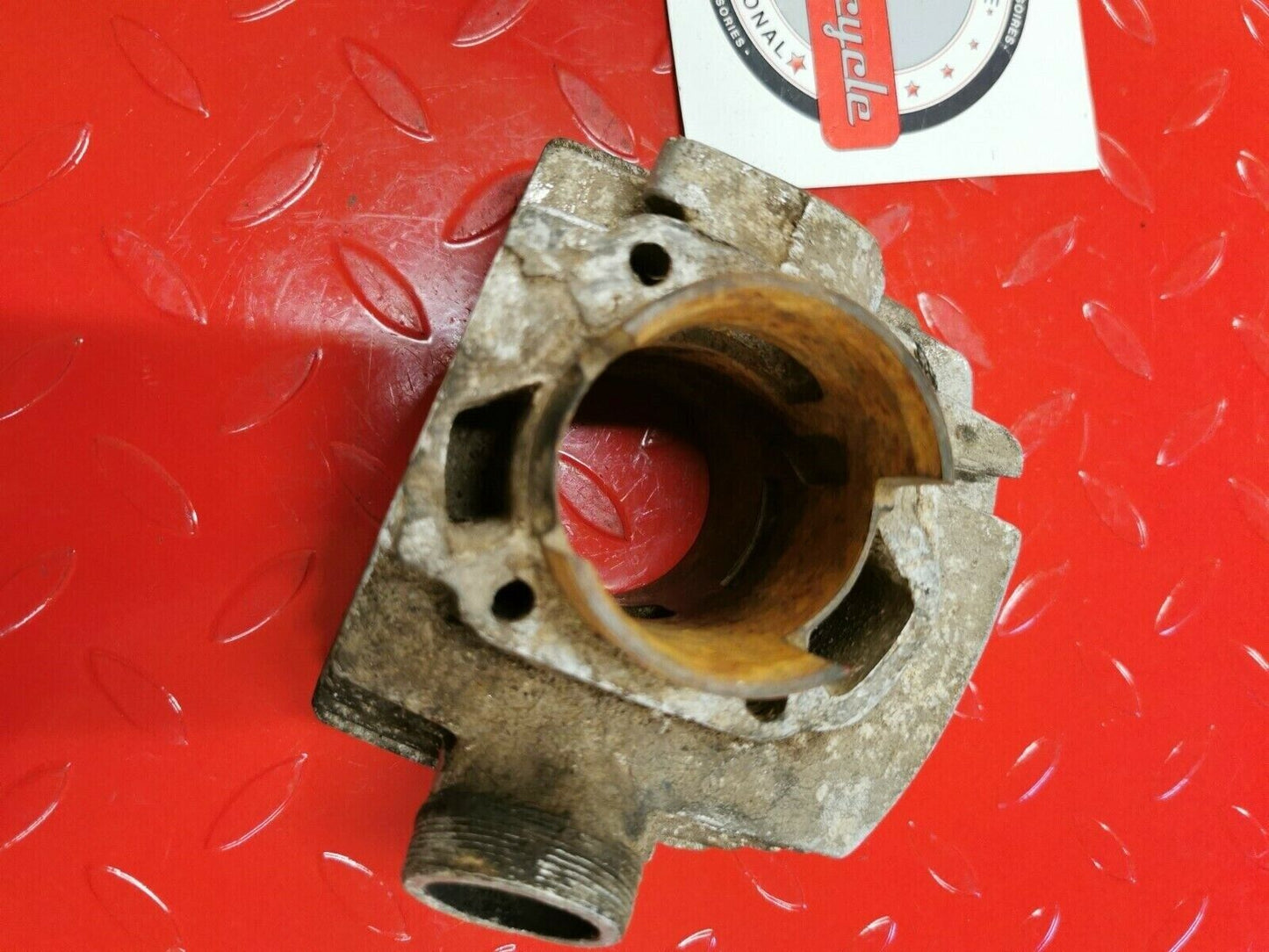 Yamaha CS3 200 Right cylinder jug barrel T