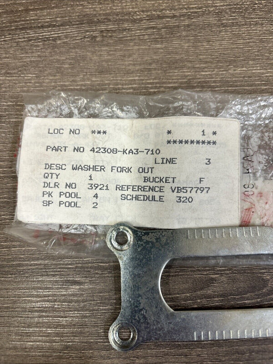 NOS Honda CR125R CR250R CR480R CR500R SWINGARM OUTER WASHER 42308-KA3-710 H122
