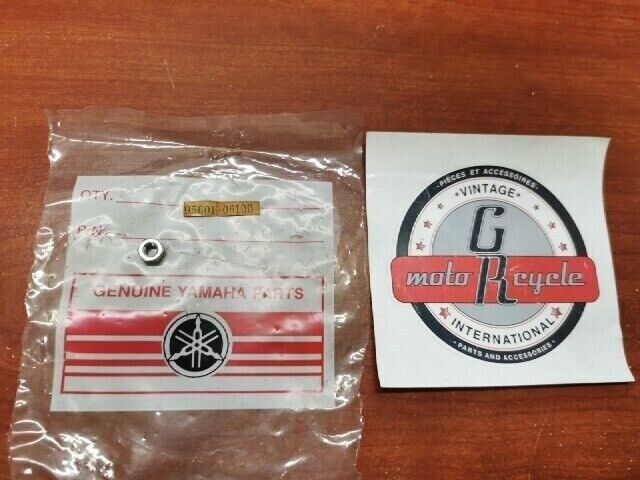 NOS Yamaha BR250 BW200 DT125 DT50 U NUT 95601-06100-00 SUB 95617-06100-00 Y129