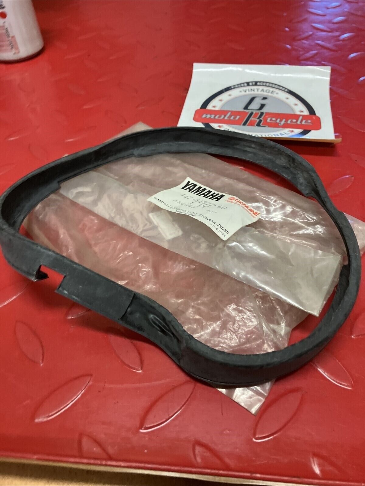 NOS YAMAHA XS650 TX650 HEADLIGHT LENS GASKET 447-84322-60-00 Y59