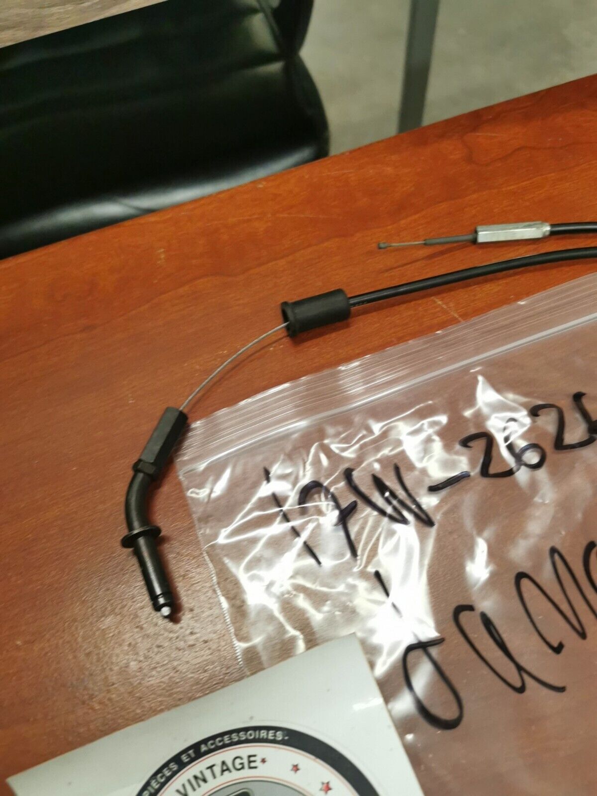 NOS Yamaha 1988 - 1990 DT50 THROTTLE CABLE 17W-26260-01-00 DAMAGED Y88