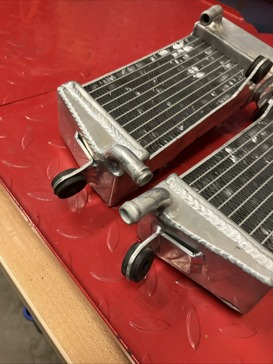 Honda CR250R 1984 Aftermarket Aluminum radiator set left right