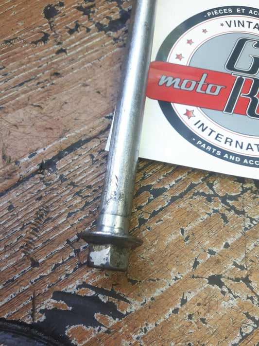 Honda XR100R 1986 swingarm swing arm pivot bolt nut 90121-GN1-000