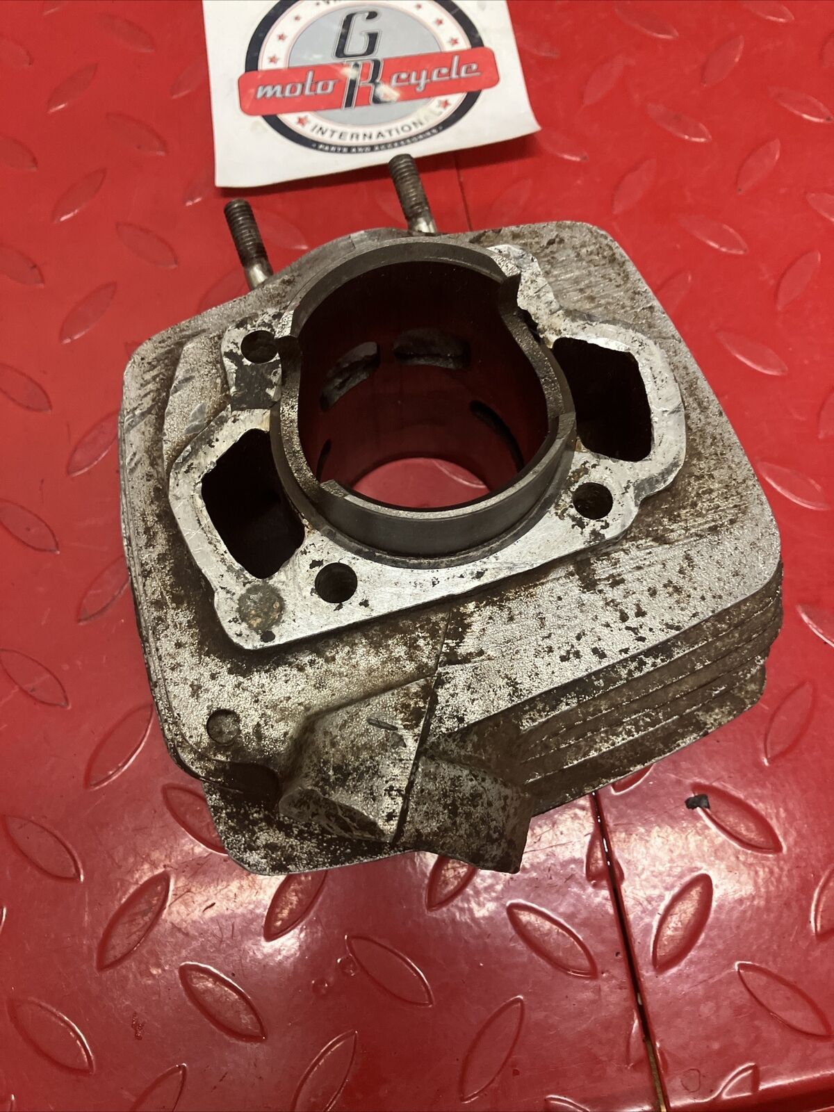 Suzuki RV125 1975 cylinder jug barrel 56mm