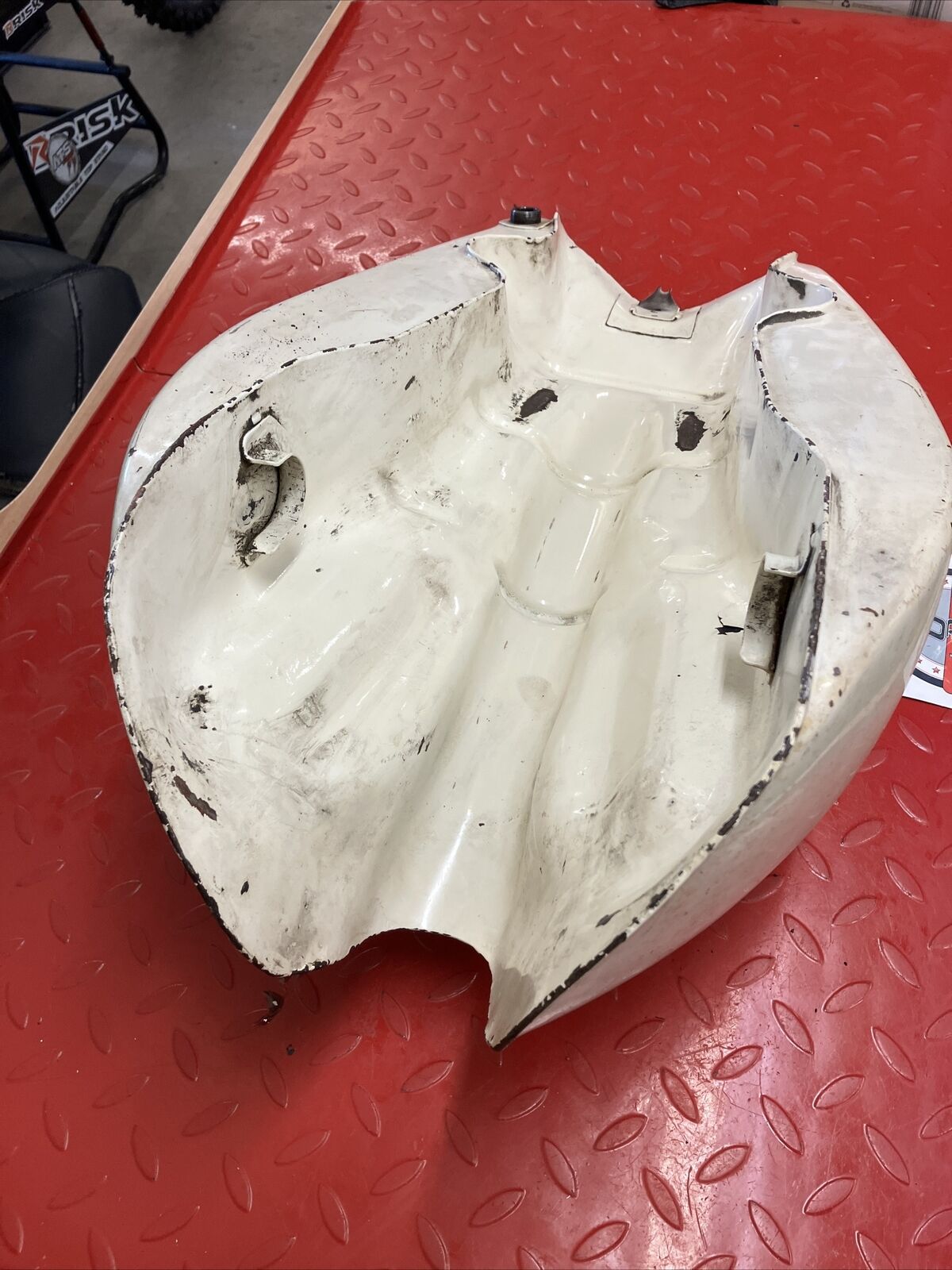 Kawasaki Z1 1975 Fuel tank gas petrol reservoir 2