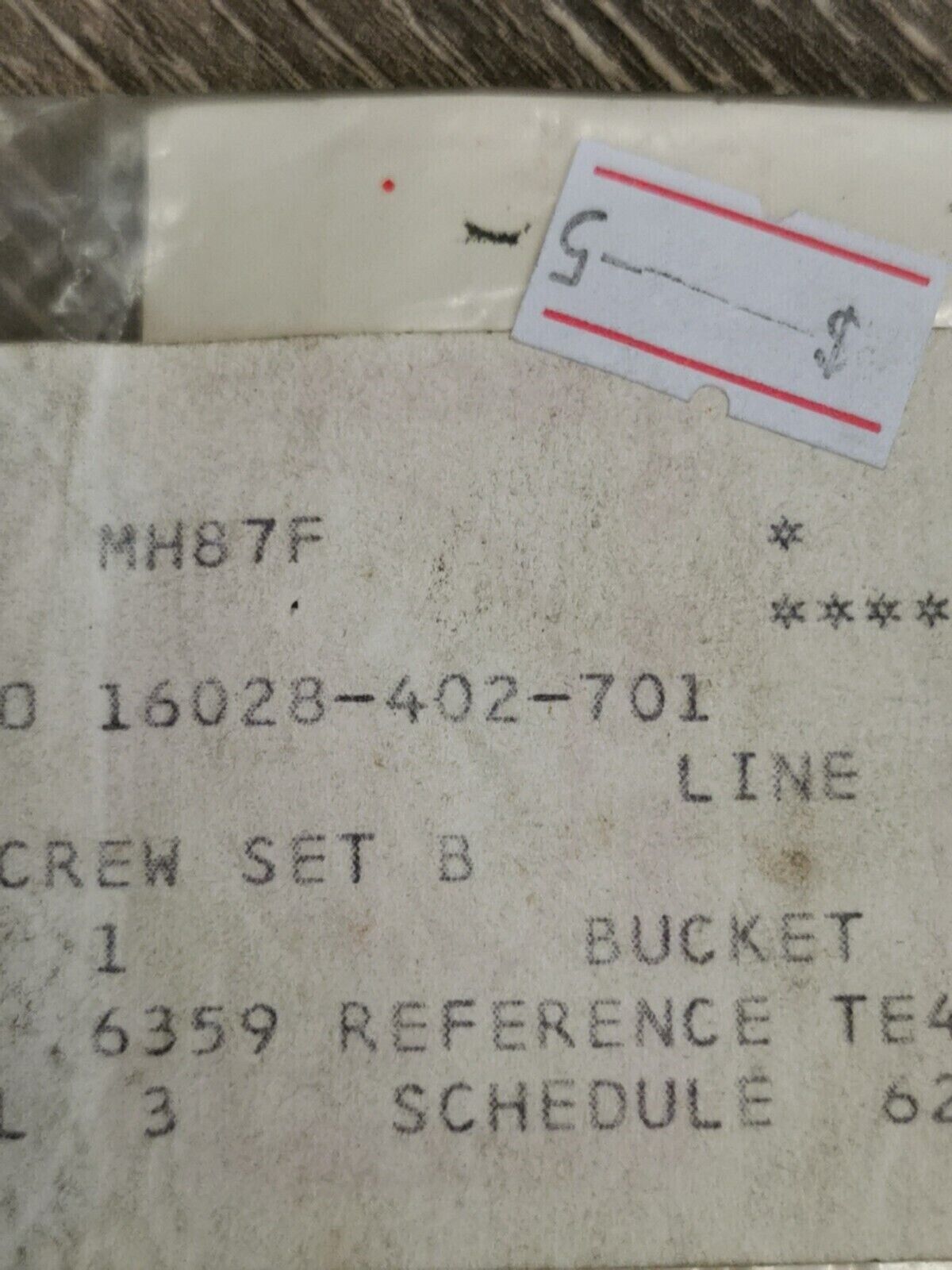 NOS HONDA SCREW SET B IMCOMPLETE MISSING SCREW 16028-402-701 H55
