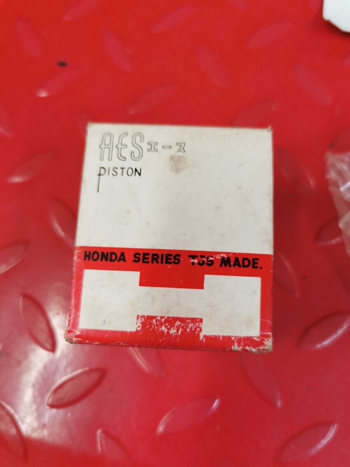 NOS HONDA CA72 1961 Piston O/S 0.25 13102-259-000 H40