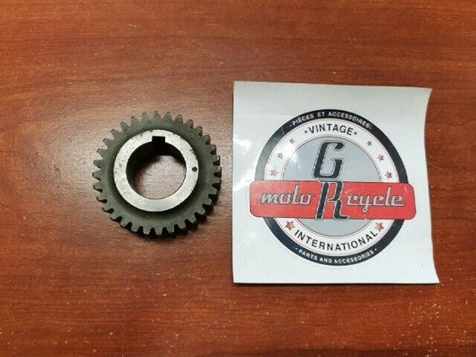 NOS Yamaha 1973 1974 TX750 PRIMARY DRIVE GEAR MARKED 54 341-16111-00-54 Y118