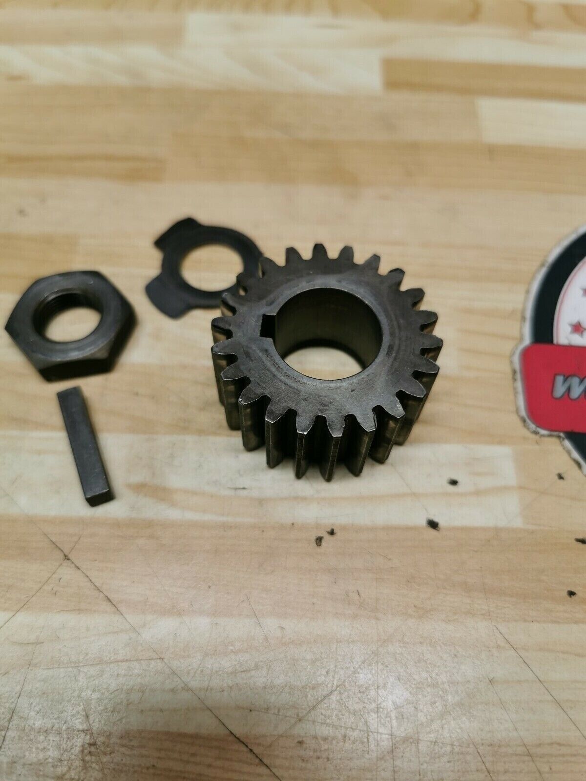 Yamaha TT225 1986 crankshaft primary drive gear 22T 1987